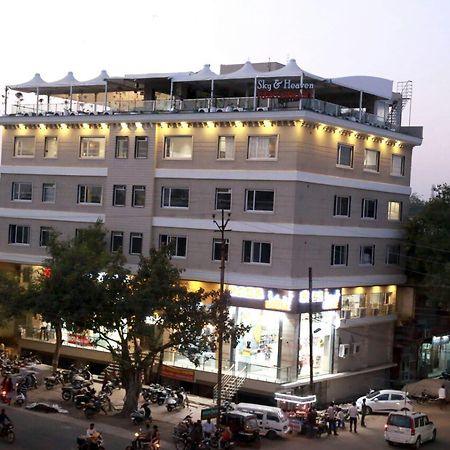 Hotel City Crown Mandsaur Ngoại thất bức ảnh