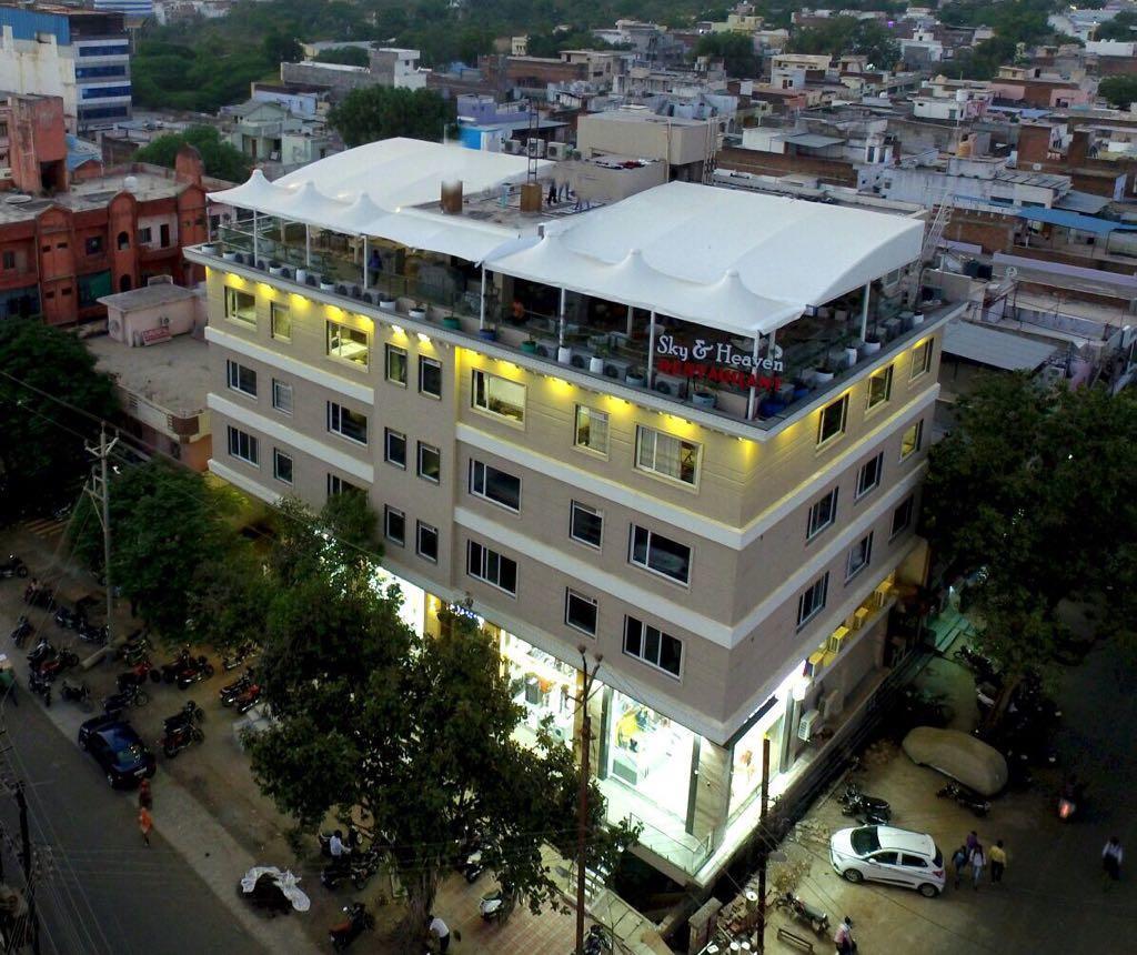 Hotel City Crown Mandsaur Ngoại thất bức ảnh
